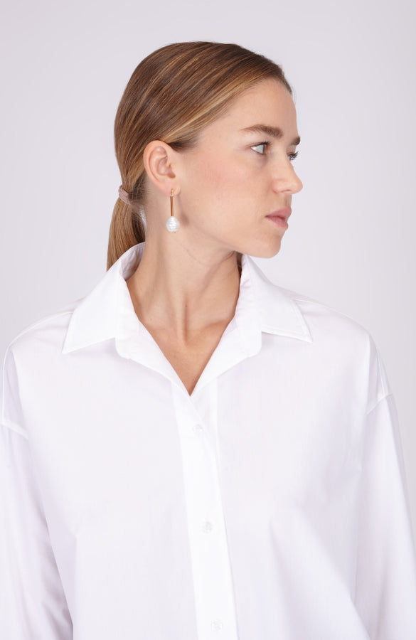 CAPO 06: CAMICIA BIANCA
