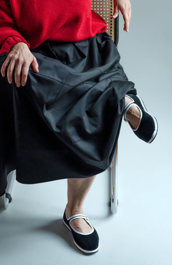 CAPO 03: BLACK VELVET MARY JANE FRIULANE