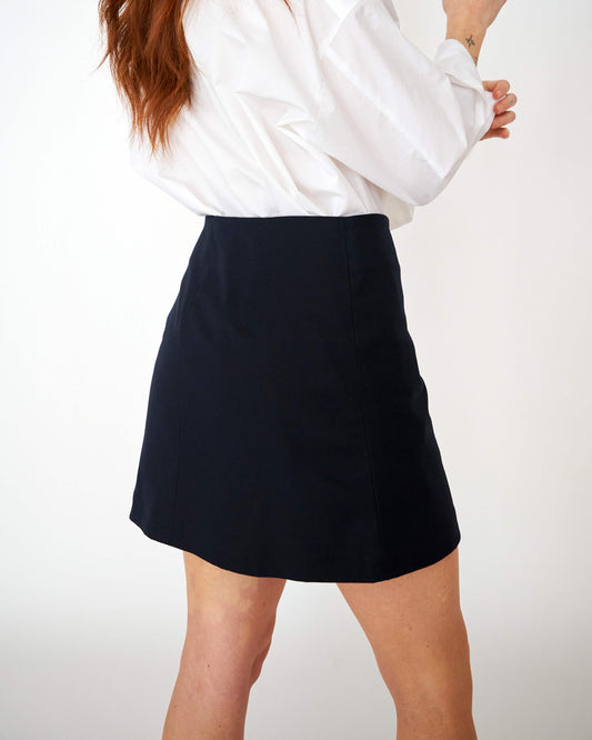 CAPO 08: YELLOW MINI SKIRT WITH POCKET