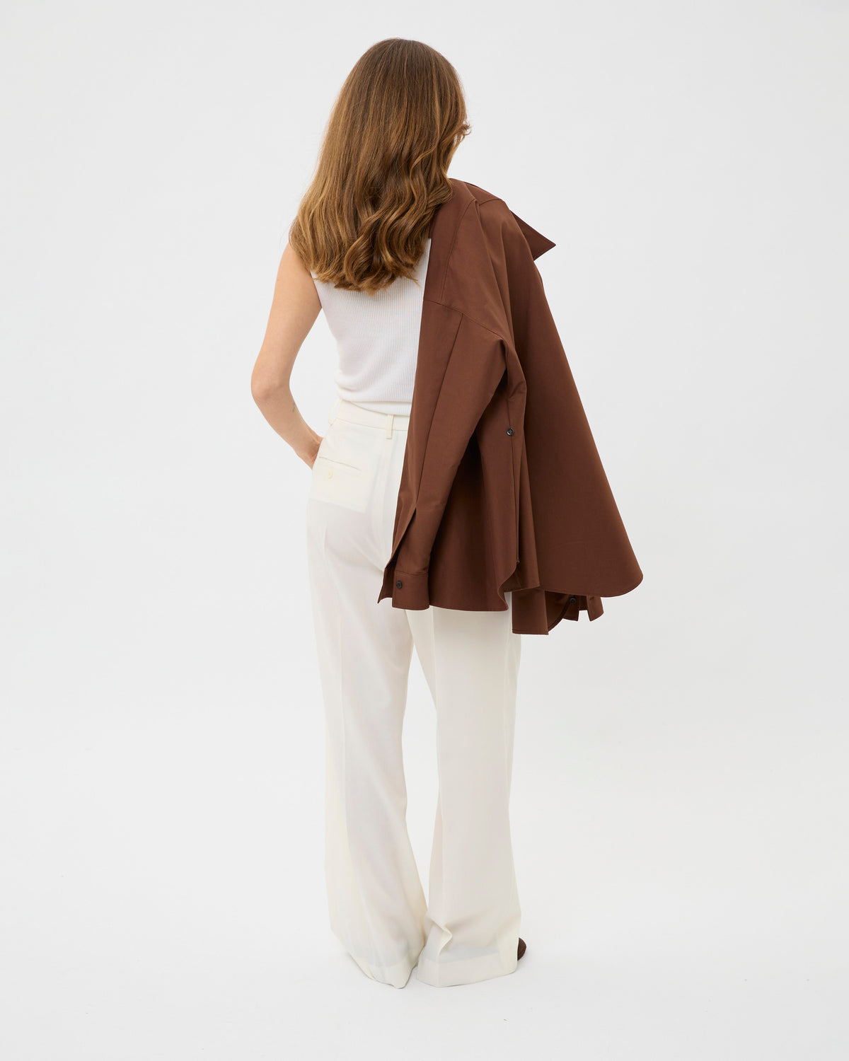 CAPO 11: PANTALONE CON PINCES BIANCO IN LANA