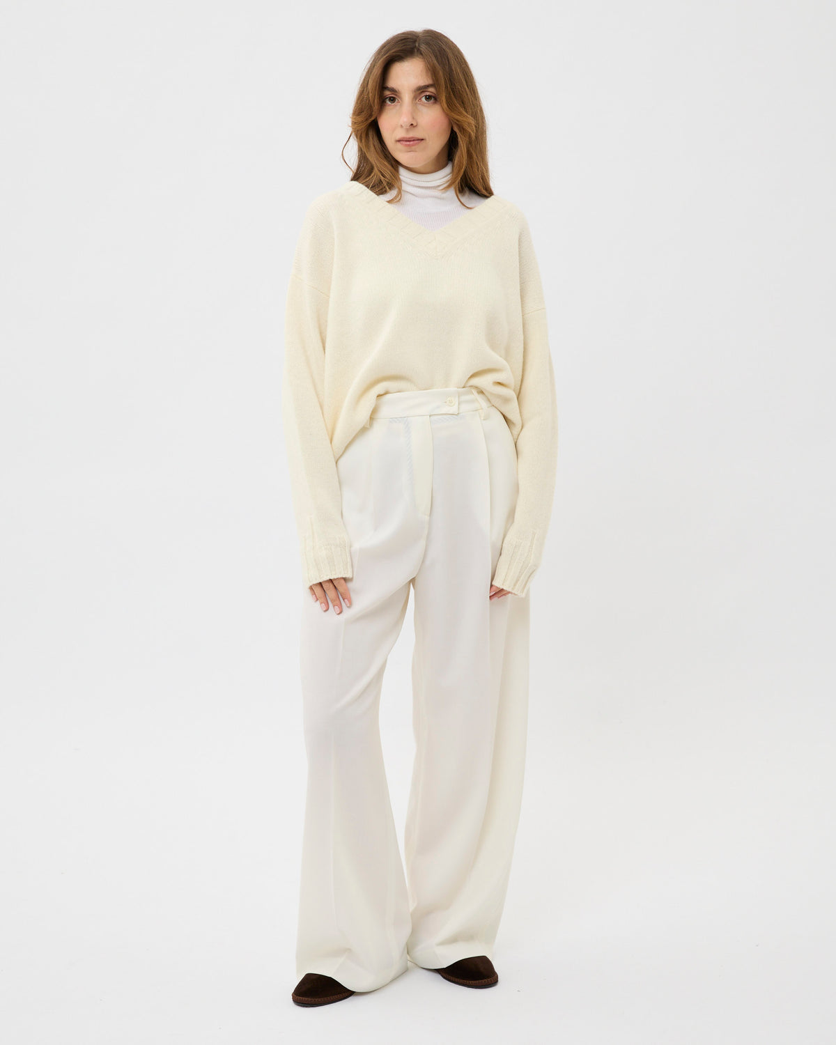 CAPO 11: PANTALONE CON PINCES BIANCO IN LANA