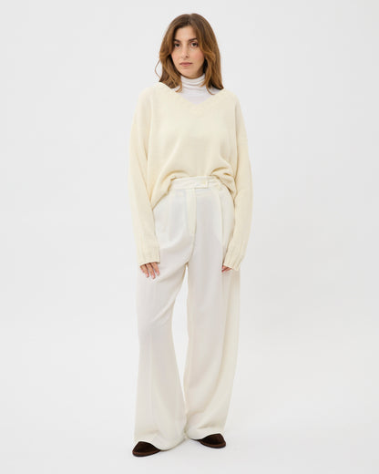 CAPO 11: PANTALONE CON PINCES BIANCO IN LANA