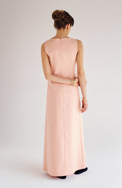 CAPO 07: PINK LONG DRESS