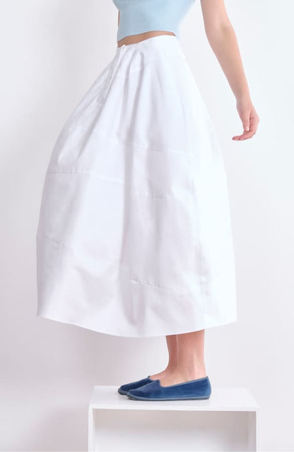 CAPO 01: WHITE WIDE, LONG COTTON SKIRT