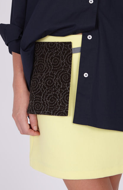 CAPO 08: GONNA MINI GIALLA CON TASCA