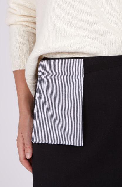 CAPO 08: YELLOW MINI SKIRT WITH POCKET 