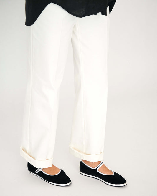 CAPO 05: WHITE STRAIGHT COTTON TROUSERS